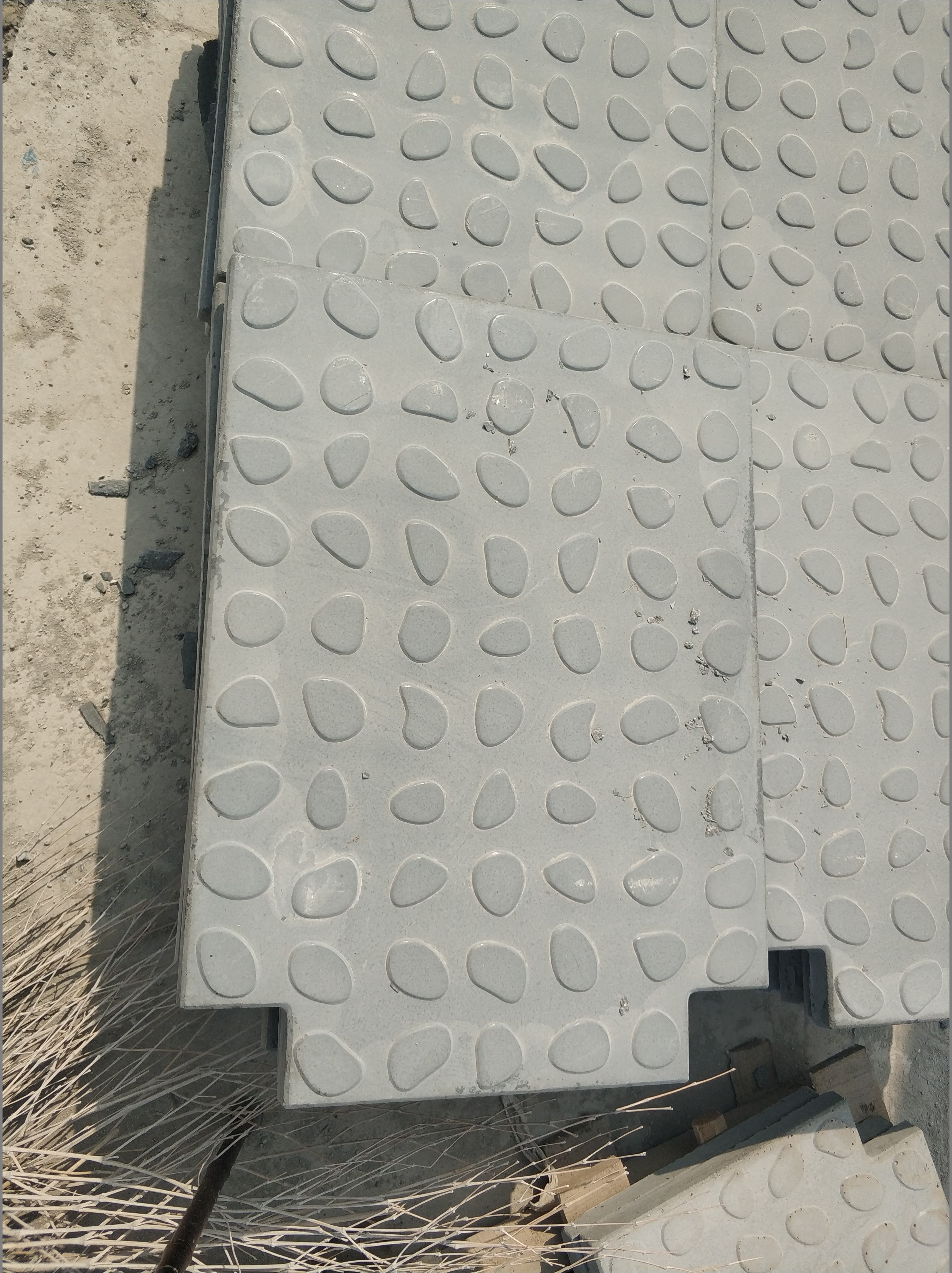 RPC活性粉末混凝土盖板的生产线